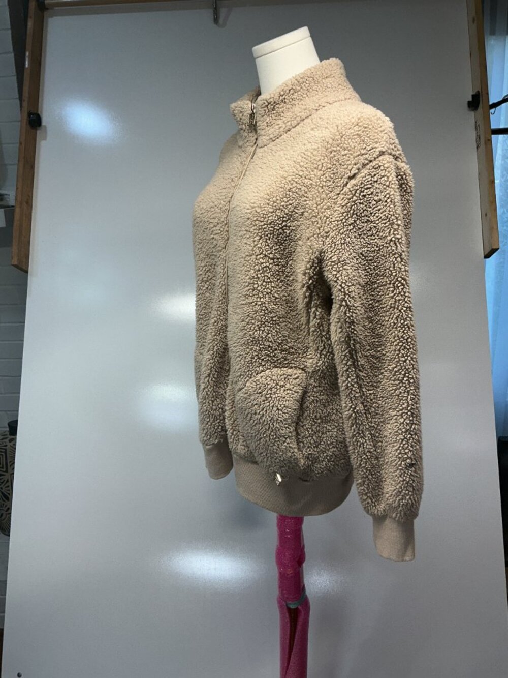 Calvin Klein L Tan Sherpa Teddy Fleece Full Zip Jacket Cozy Fall Winter - Picture 3 of 13